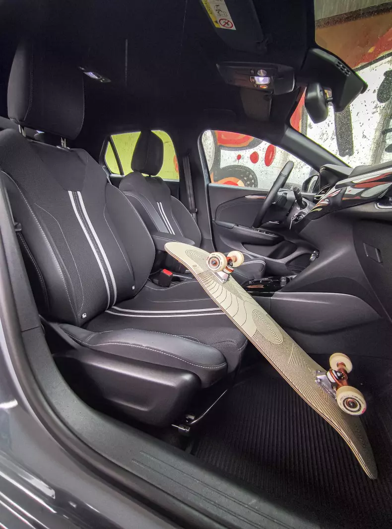 Opel Corsa facelift 014