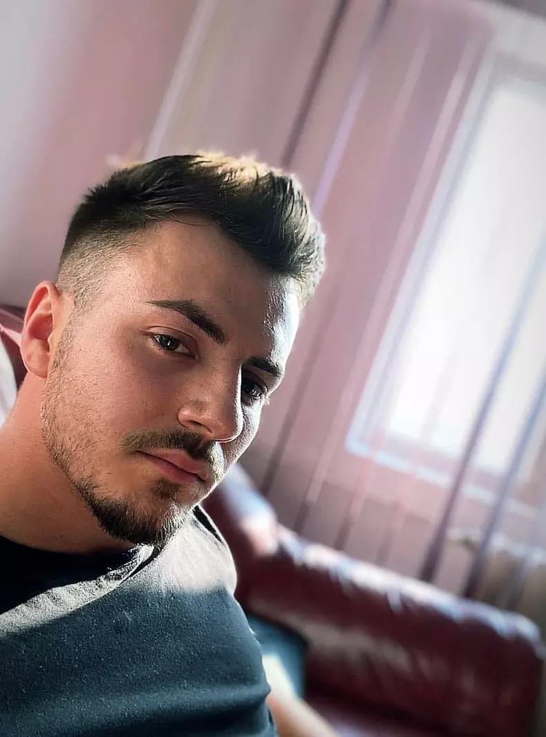 cine-este-cosmin-munteanu-1