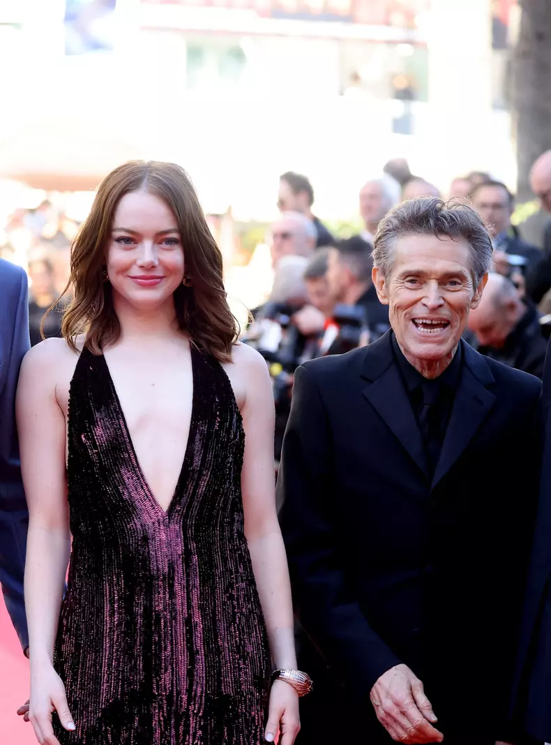 Willem Dafoe, Emma Stone - la cea de-a 77-a ediții a Festivalului Internațional de Film de la Cannes,