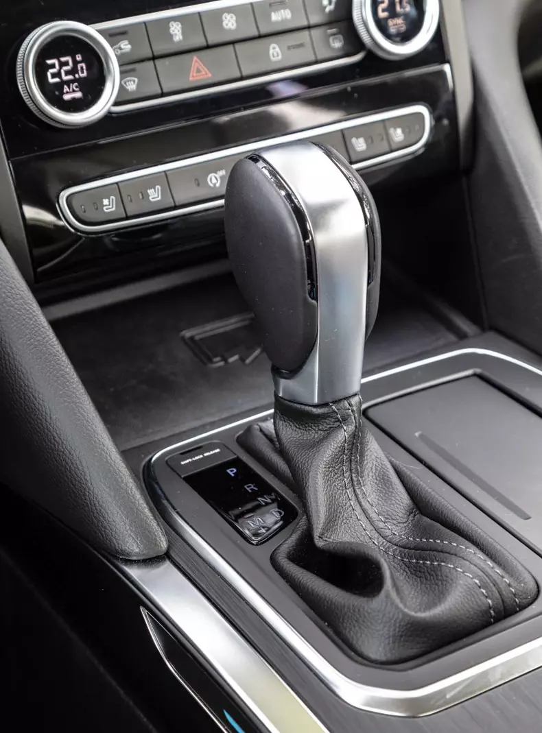 Renault Talisman 031