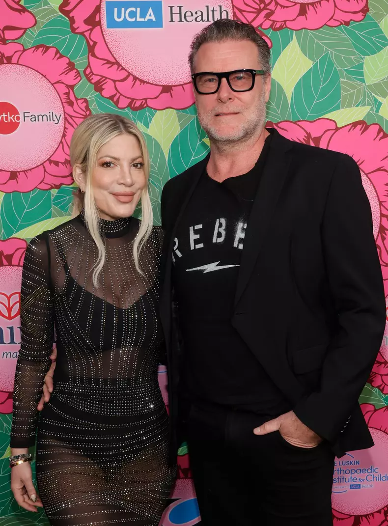 Dean McDermott si Tori