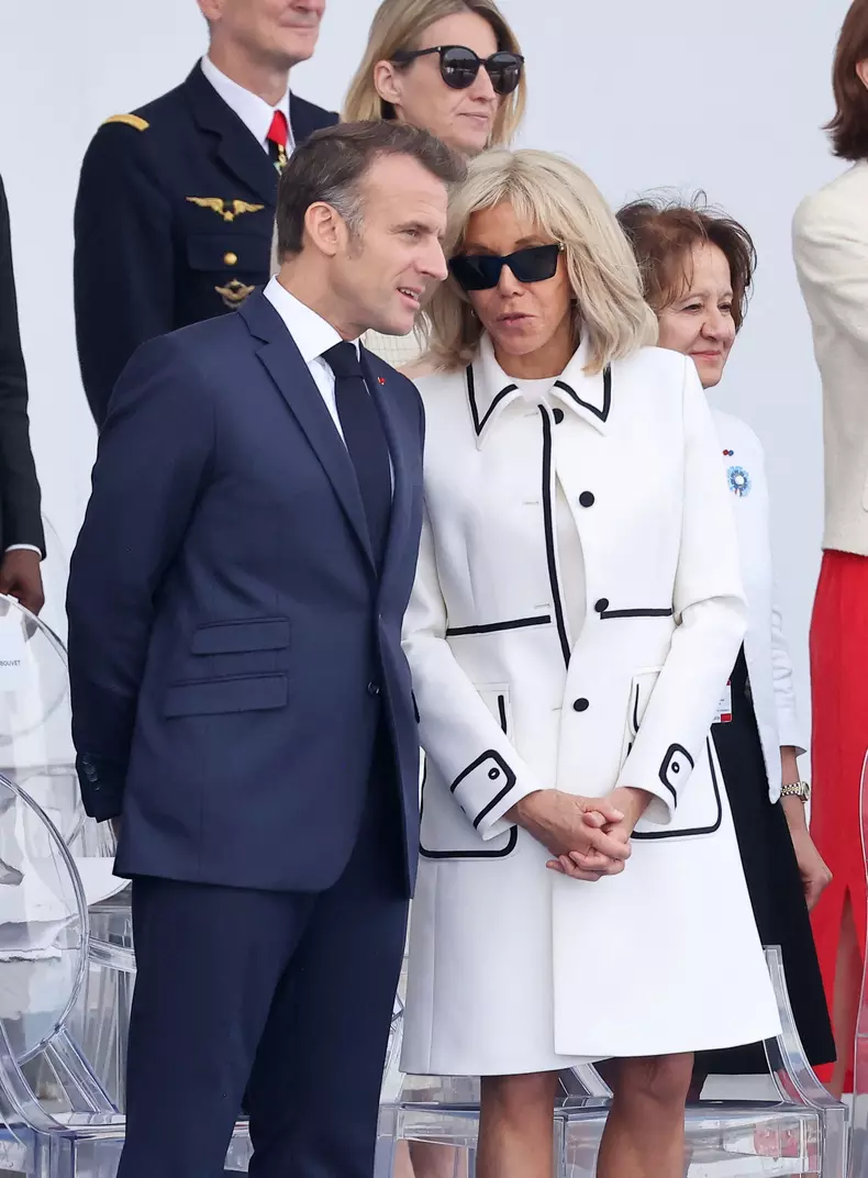 Cérémonie du 145ème défilé militaire du 14 juillet, jour de la Fête Nationale, avenue des Champs-Elysées à Paris
