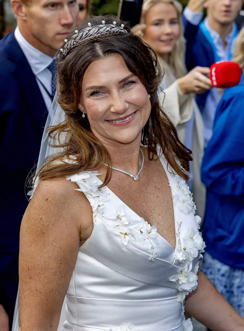 Princess Martha Louise of Norway and American Shaman Durek arrive at their wedding party