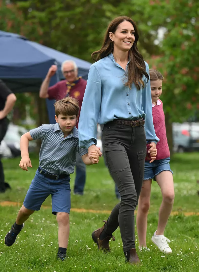 Ce poreclă amuzantă are prințul Louis. Kate Middleton a dezvăluit cum își alintă mezinul