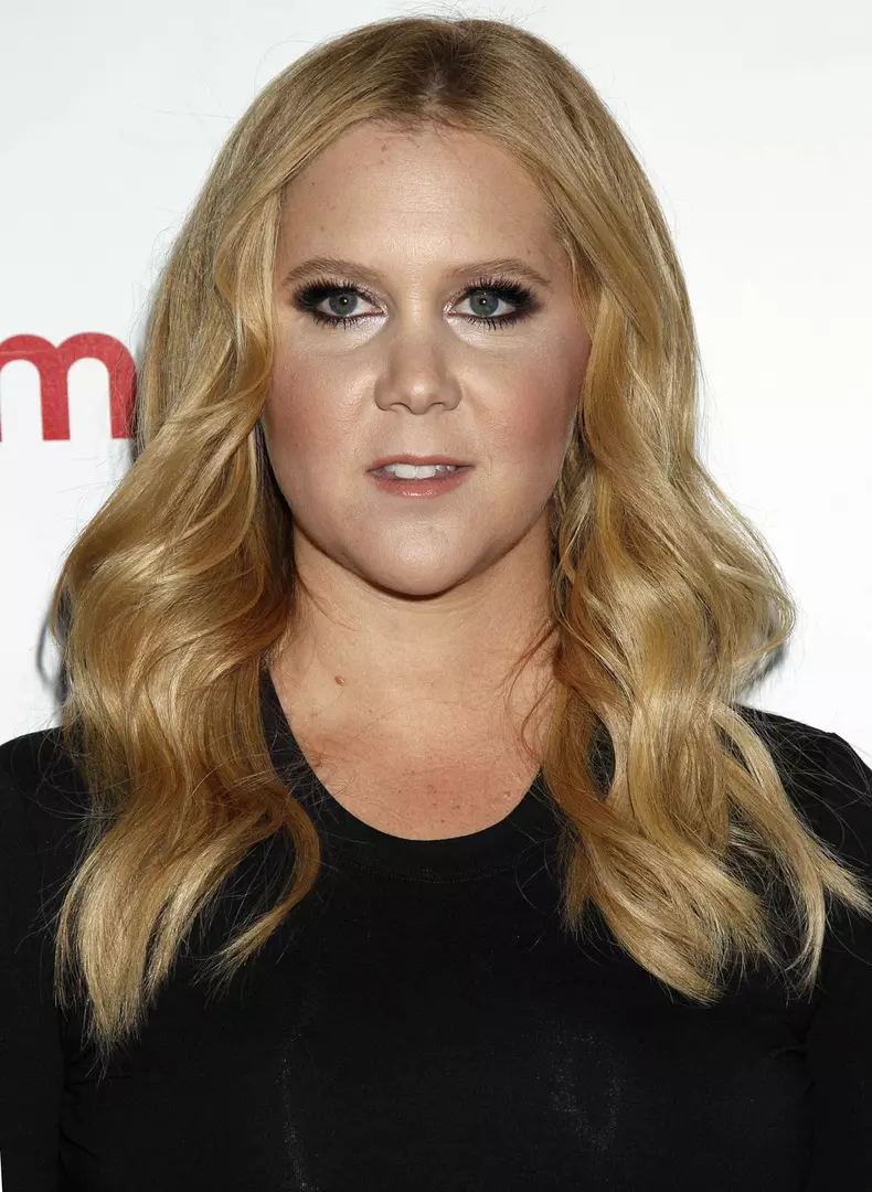 Amy Schumer reveals she has been diagnosed with Cushing syndrome