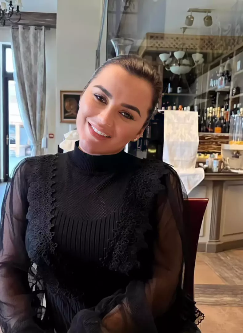 carmen de la salciua copilarie