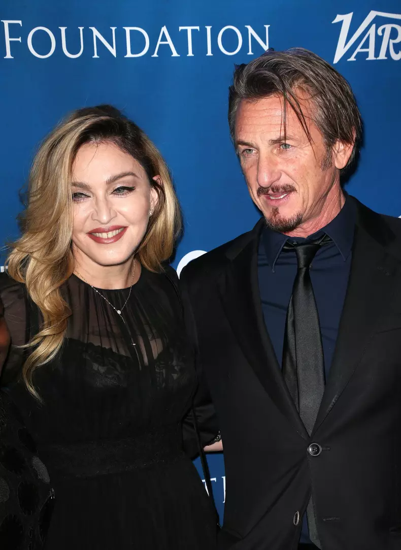 Sean Penn, fericit să fie singur 