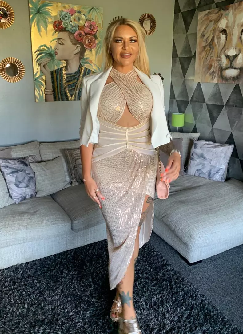FAB AT 30 AFTER DROPPING 13 STONE AND £20K MAKEOVER