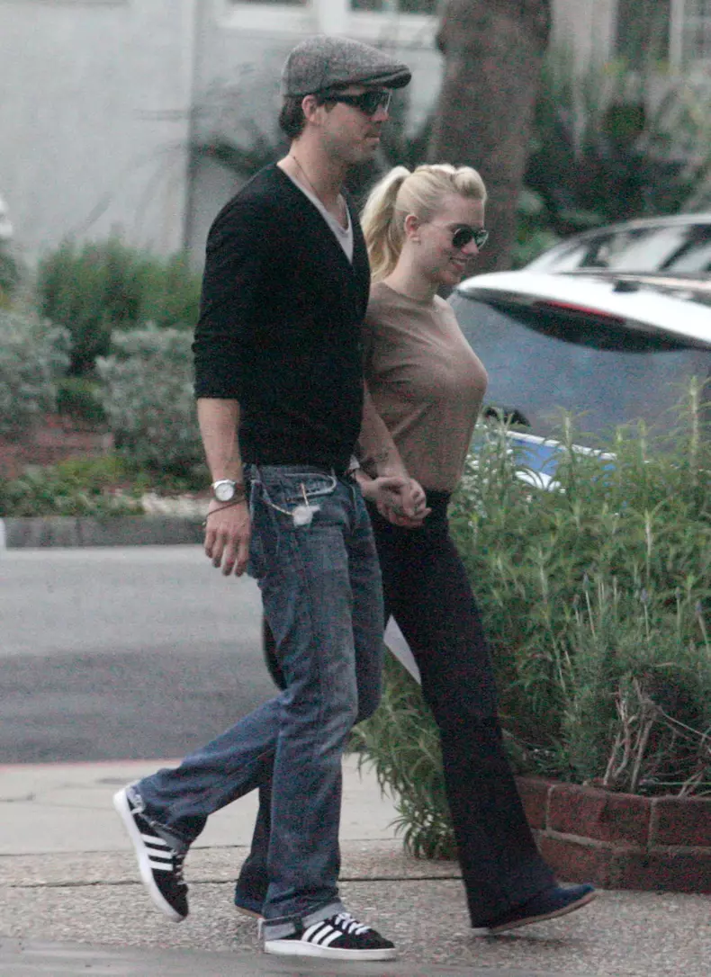 Exclusive... Scarlett Johansson and Ryan Reynolds in love! 1/1