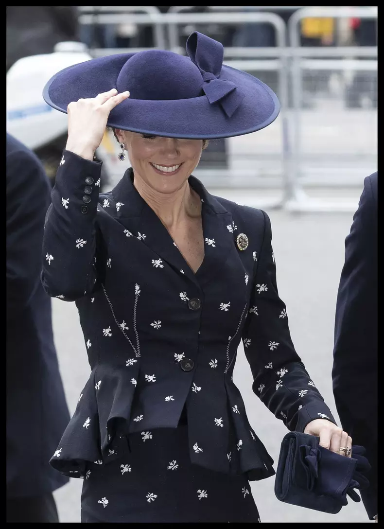 Ce cadou i-a făcut regele Charles lui Kate Middleton