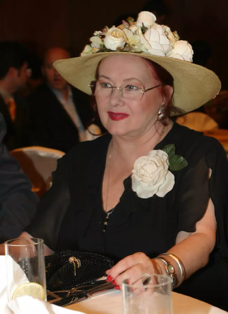 Stela Popescu