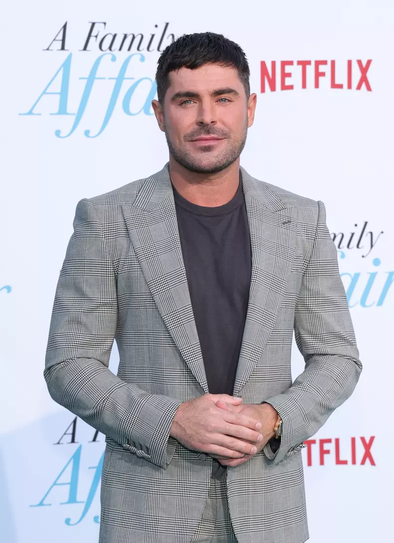 Premiera mondială a filmului A Family Affair de la Netflix