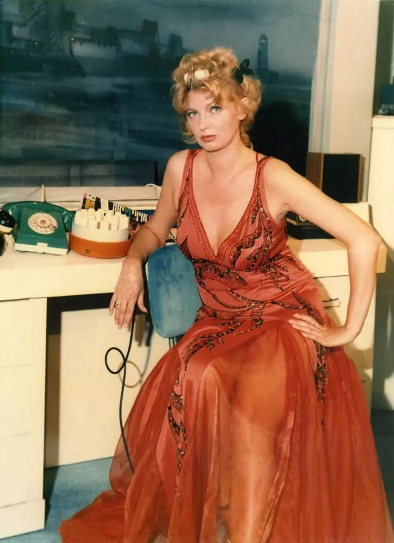 cezara-dafinescu-full