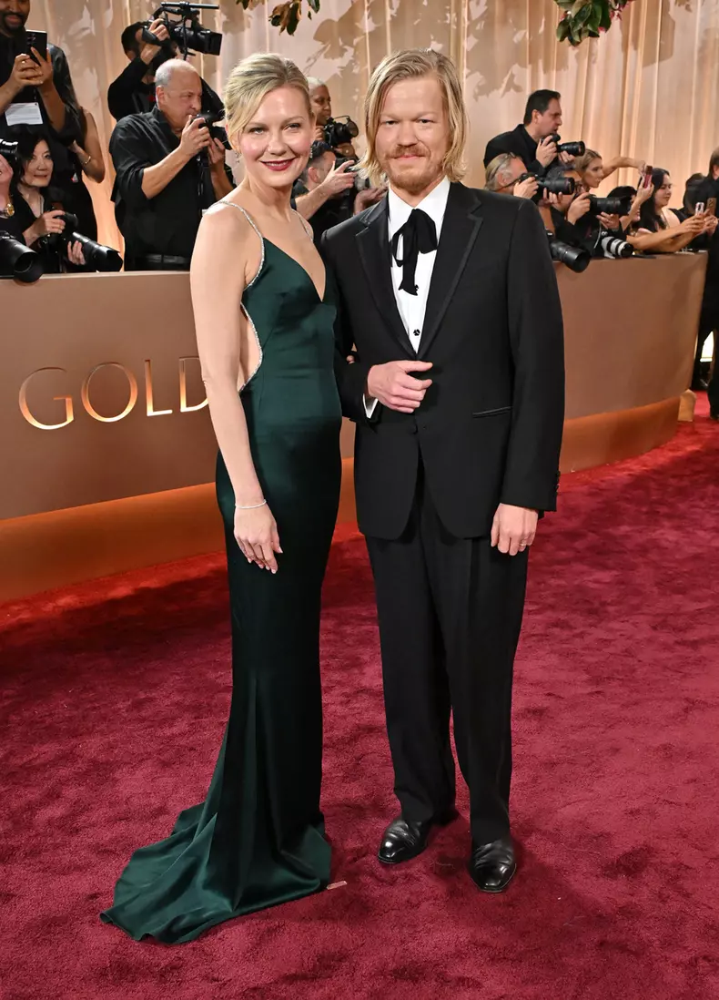 Kirsten Dunst & Jesse Plemons