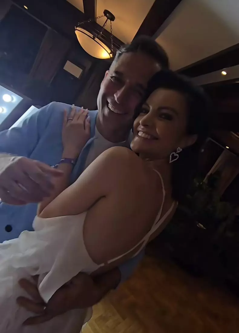 dinu maxer sotie petrecere viva2