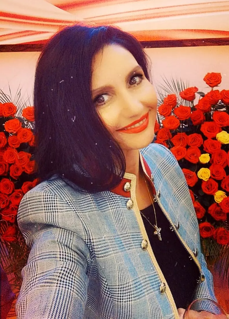 silvia-chifiriuc-iubit-italian-7