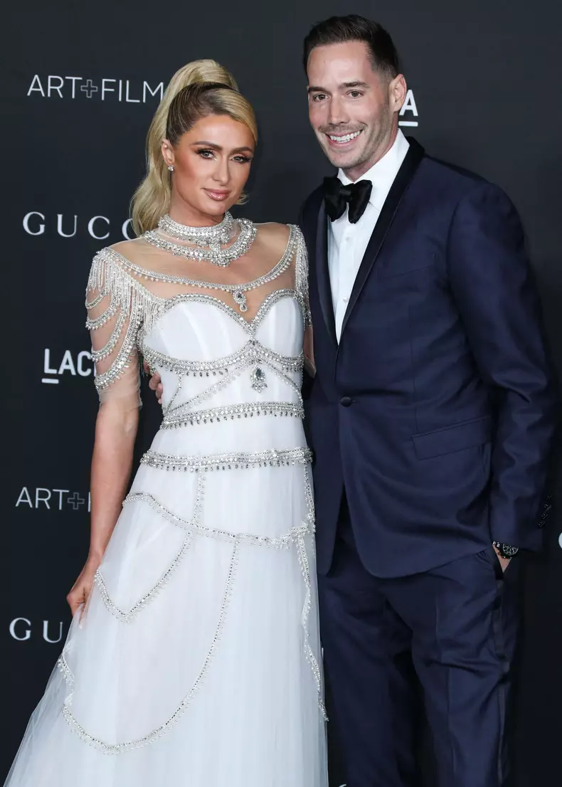 Paris Hilton a devenit mamă pentru a doua oară. Ea și soțul ei au acum o fetiță