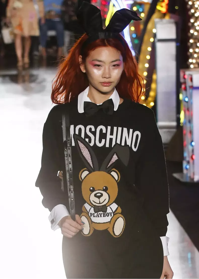 6. Moschino (SS2018)