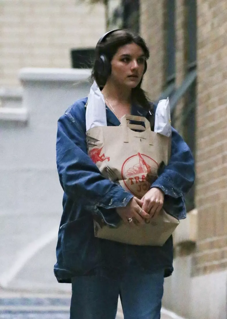 *EXCLUSIVE* Suri Cruise shops at Trader Joe's for her 18th birthday dinner in NYC