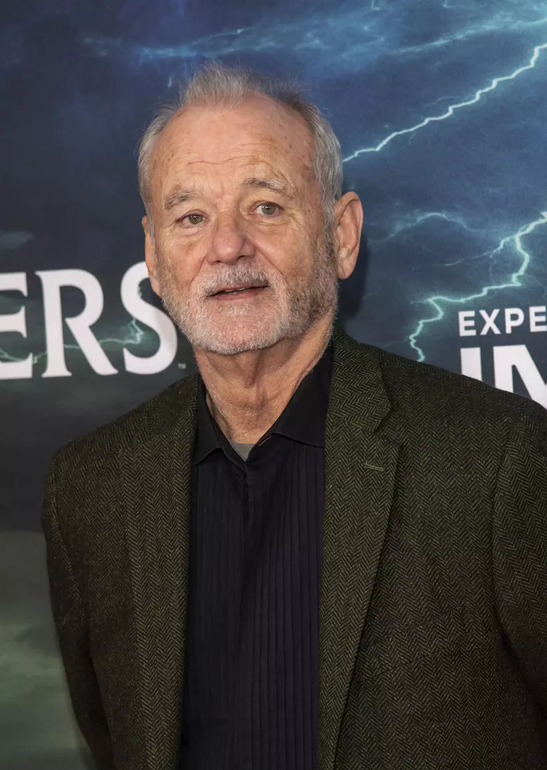 Cum arată iubita lui Bill Murray. Este cu 29 de ani mai tânără decât actorul din „Vânătorii de fantome”