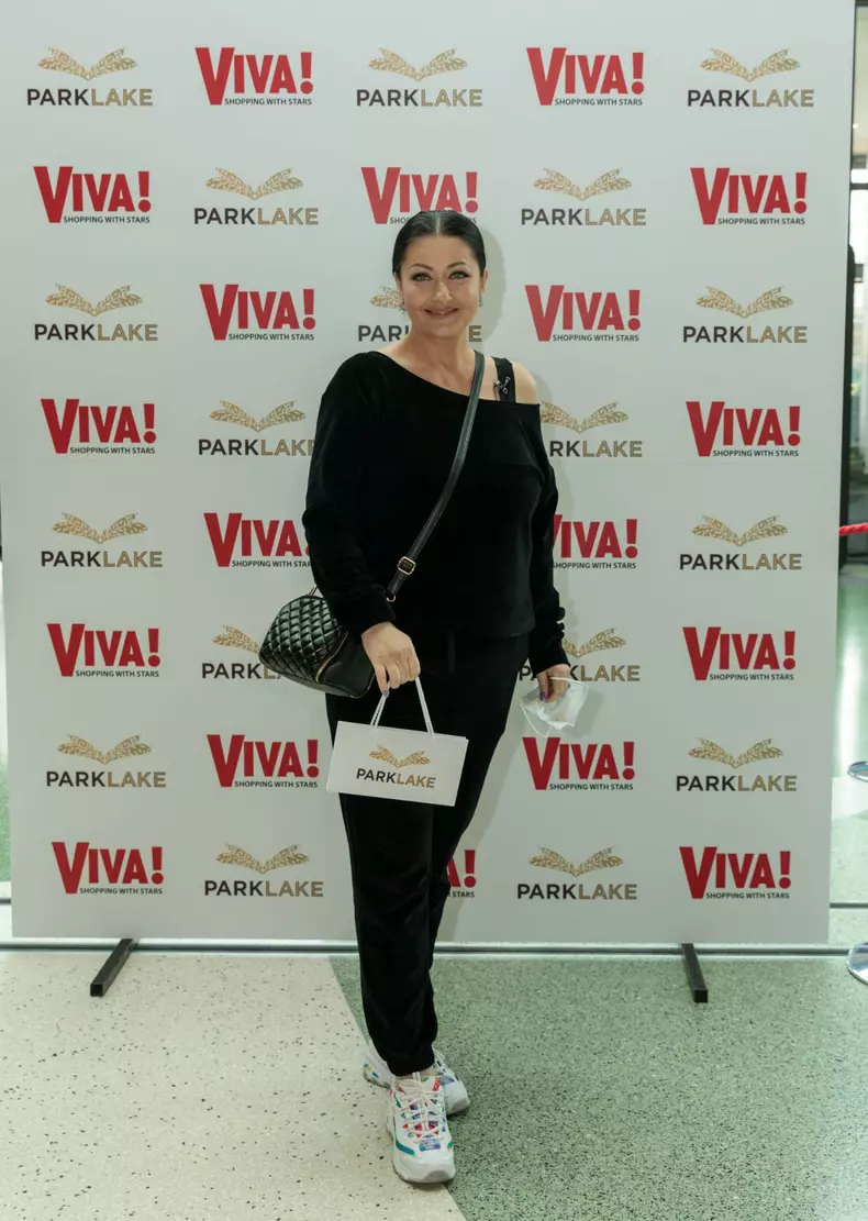 Viva-Shopping-with-stars-12