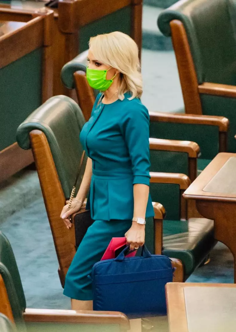 203700397_4357829670946473_3406025595021020913_n