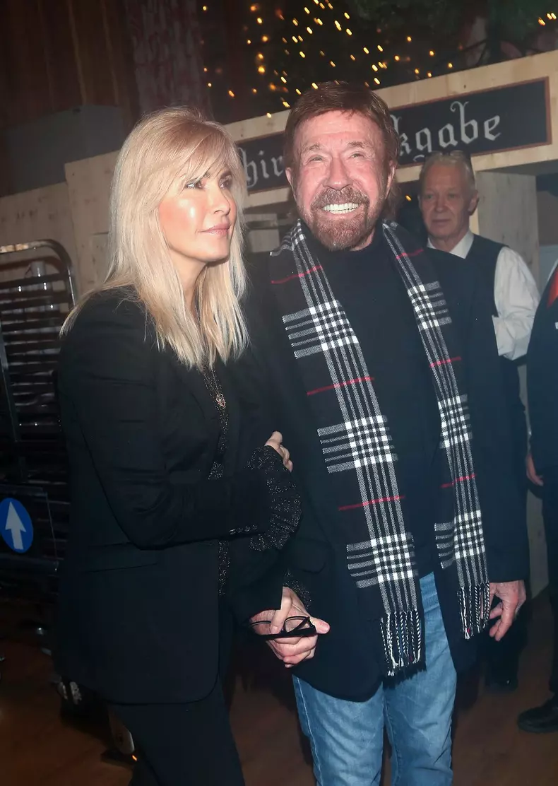 Gut Aiderbichl Christmas Market opening, 111219