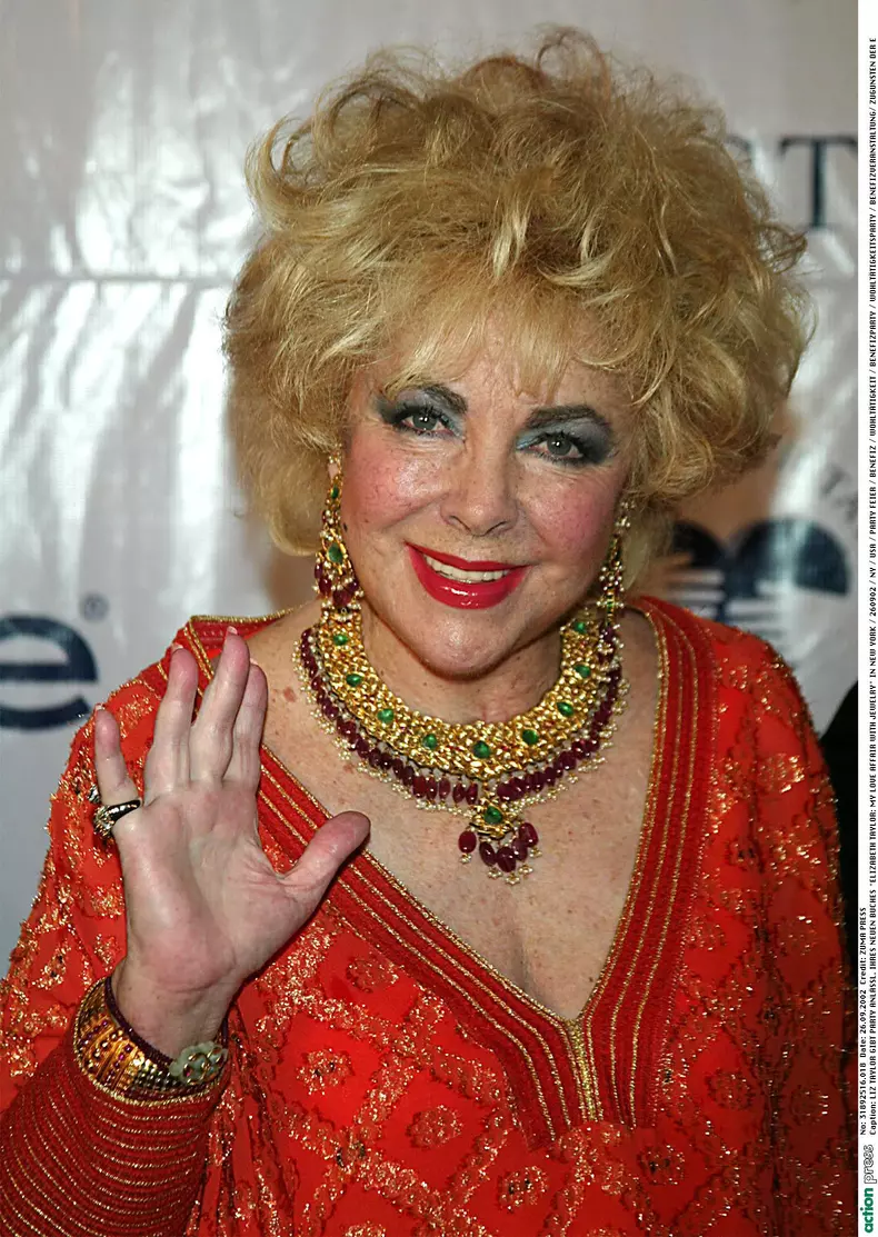 Liz Taylor hepta 8