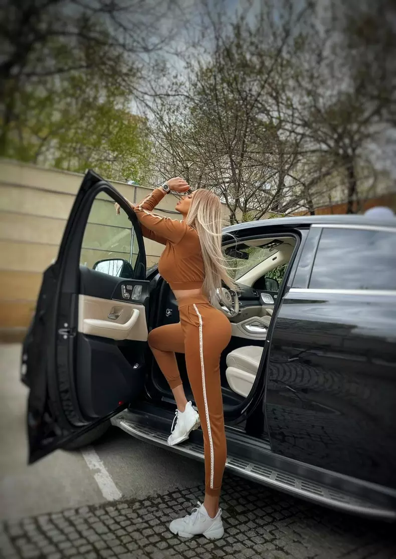 bianca-dragusanu-a-ramas-fara-permis-5