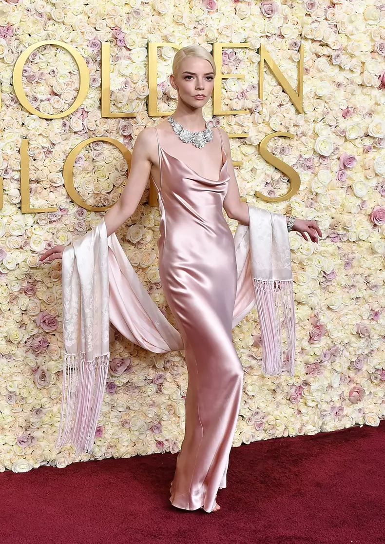 Anya Taylor-Joy, ținută vintage Dior