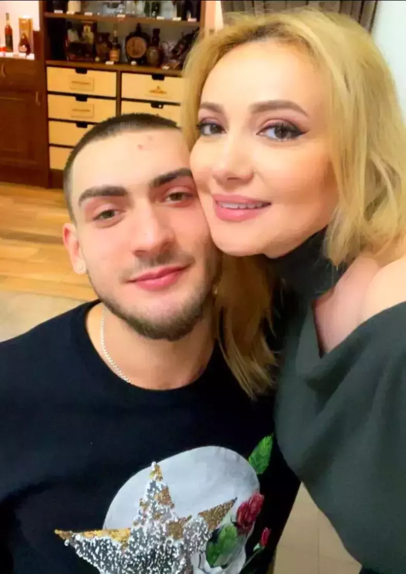 nicolae botgros nepotul lui si mama acestuia