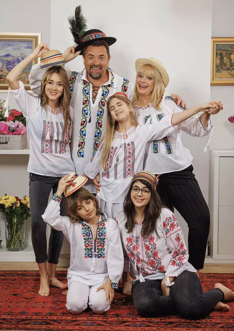 horia brenciu cu familia lui