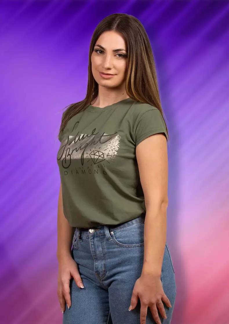 65a3c5f6ec6ef-bianca