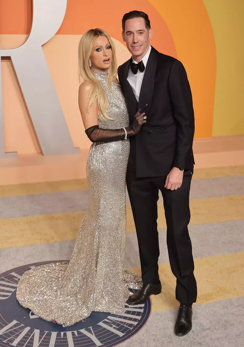 Paris Hilton & Carter Reum