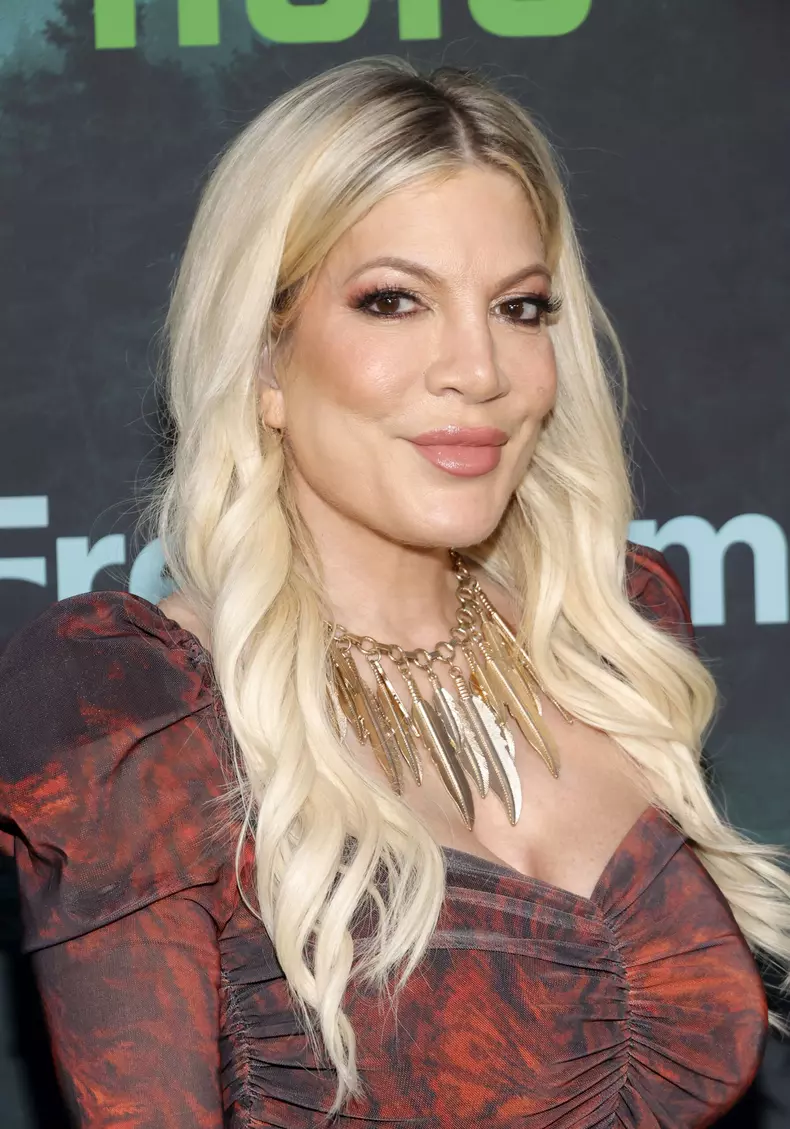 Tori Spelling, imagini îngrijorătoare. Cum au surprins-o paparazzi la ieșirea din spital