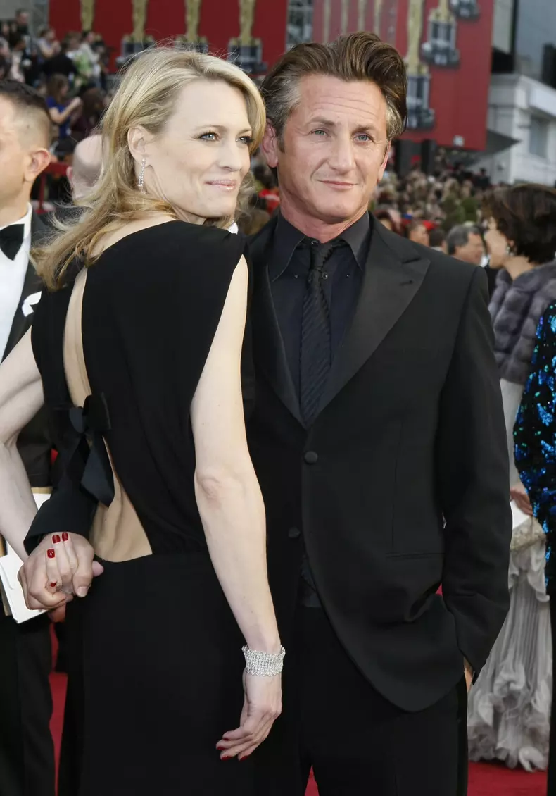 Sean Penn, fericit să fie singur 