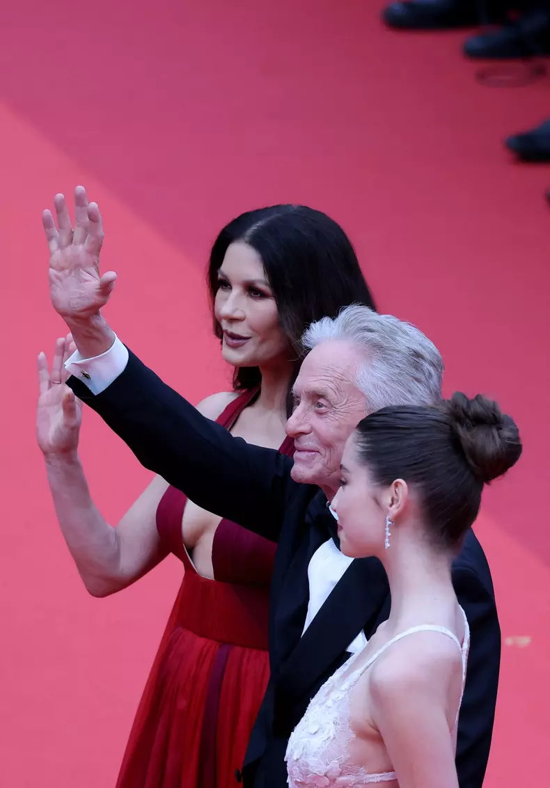 J - Montée des marches du film « Jeanne du Barry » pour la cérémonie d’ouverture du 76ème Festival International du Film de Cannes