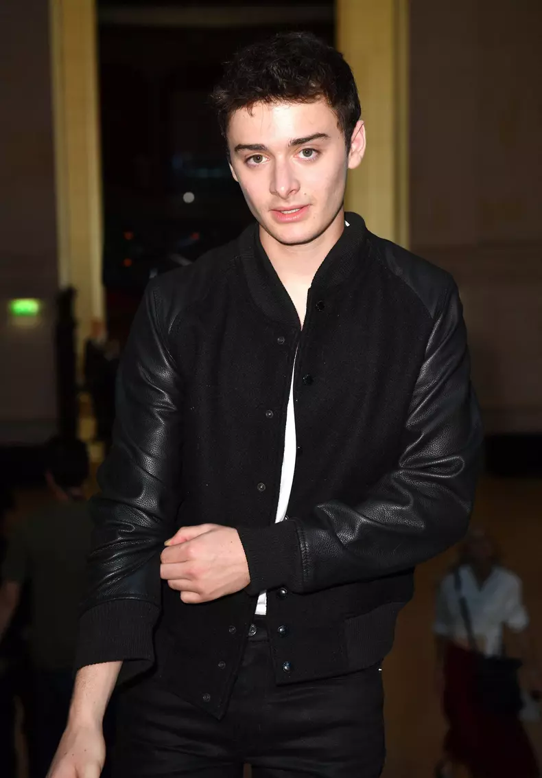 noah-schnapp-din-stranger-things-a-dezvaluit-ca-este-homosexual-4