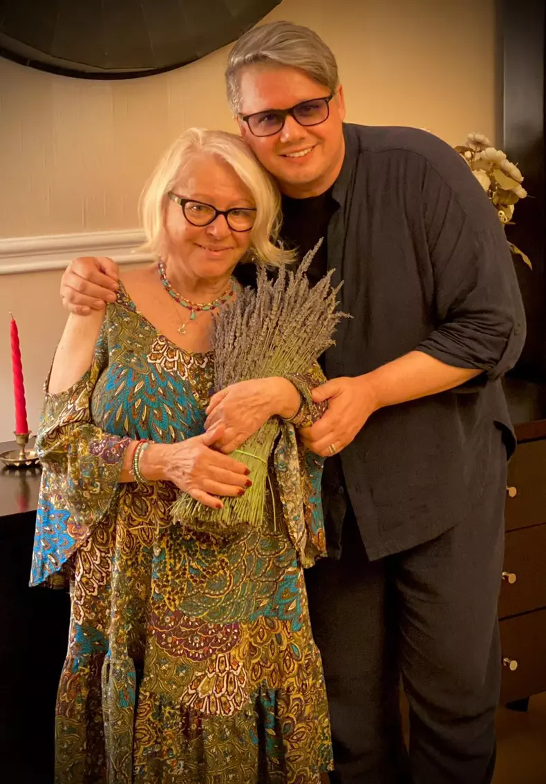 359500560_872804654210516_5644802715046534655_n