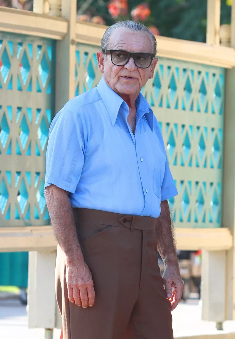 Joe Pesci makes mobster comeback for Martin Scorsese's "The Irishman"