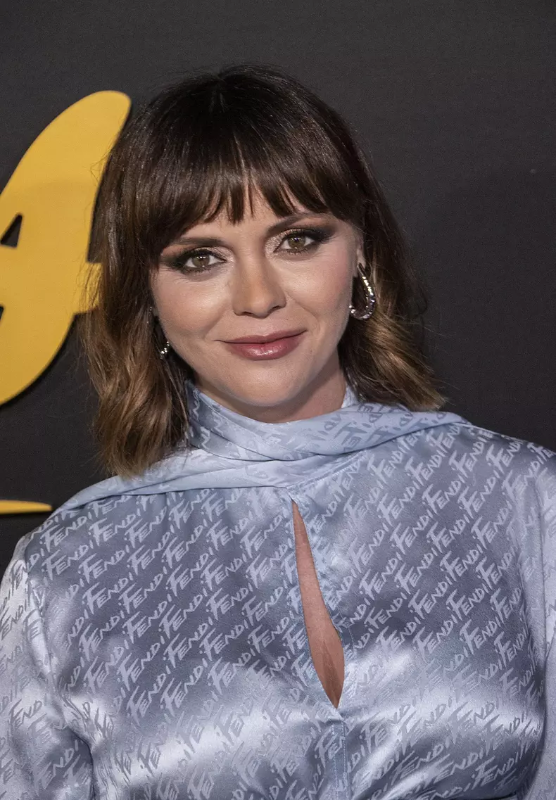 Yellowjackets Premier - Arrivals