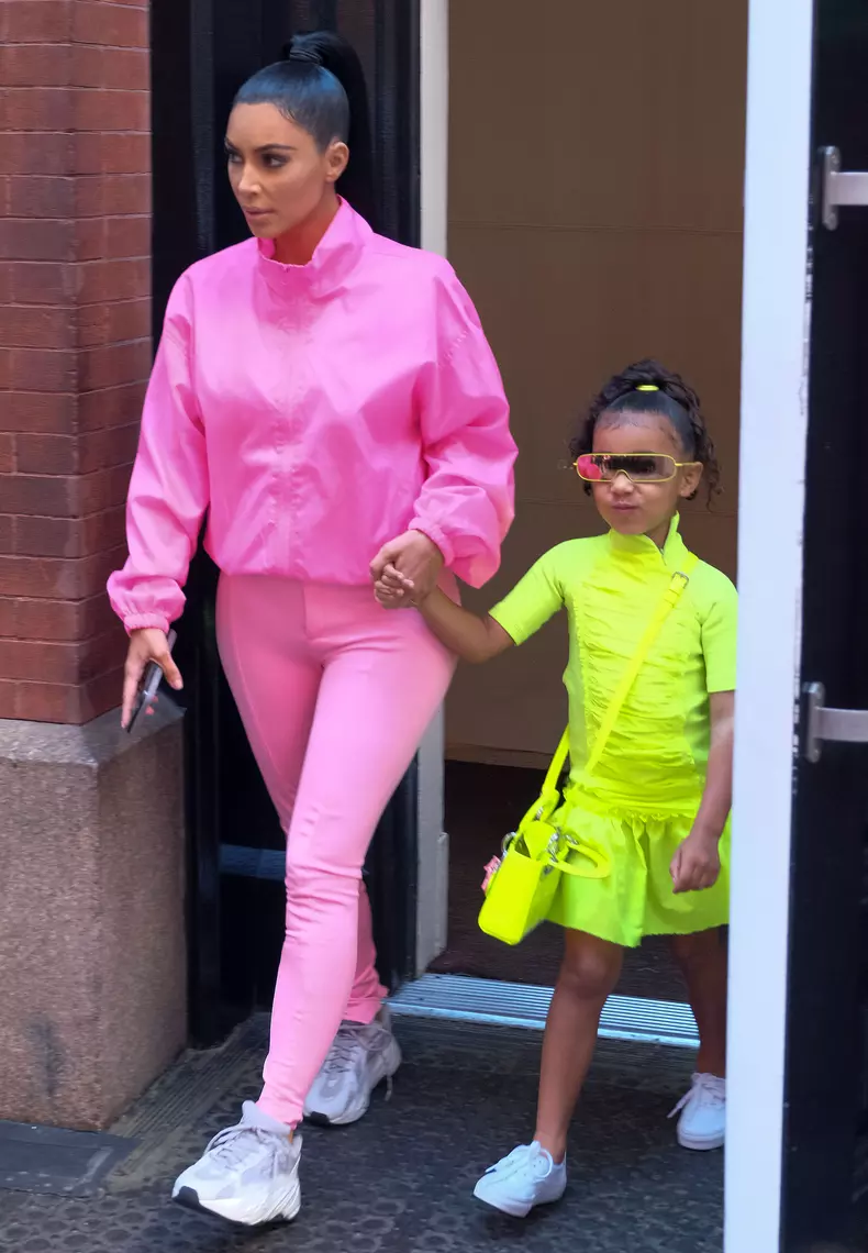 Kim Kardashian  și fiica ei, North West