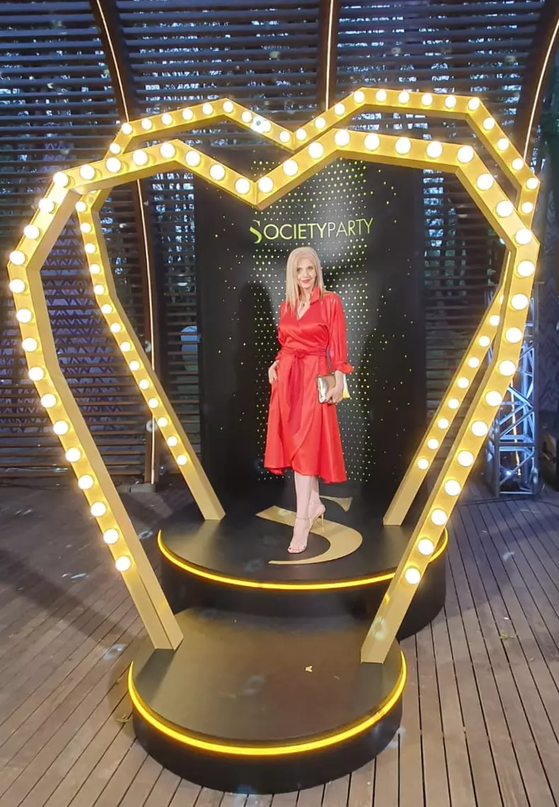 352464407_214320394873812_8447174013920457440_n