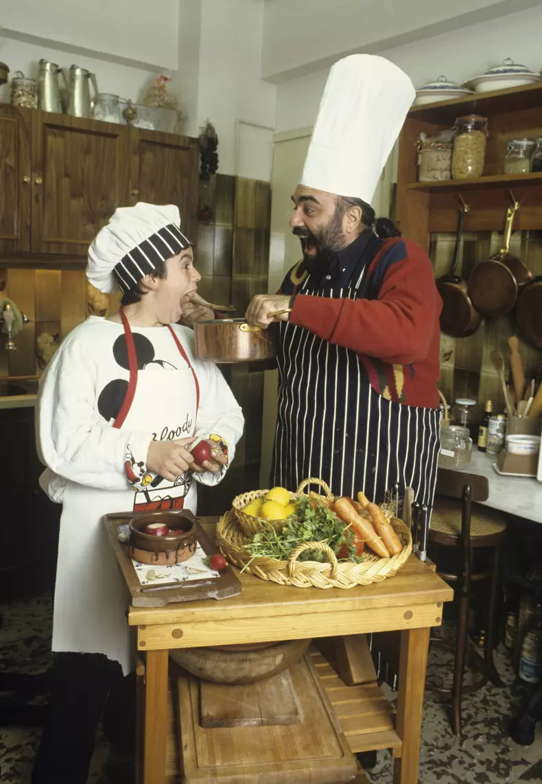 Demis Roussos și fiul său,  Cyril Roussos