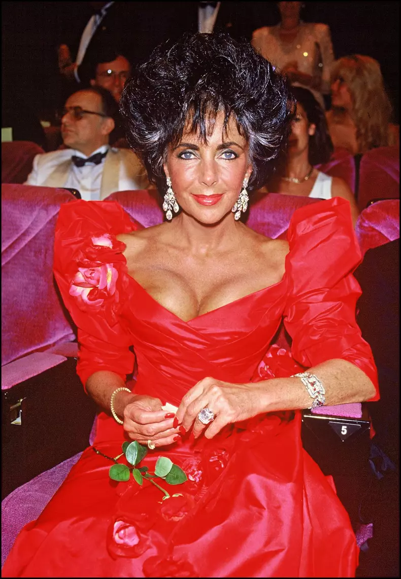 Liz Taylor hepta 5