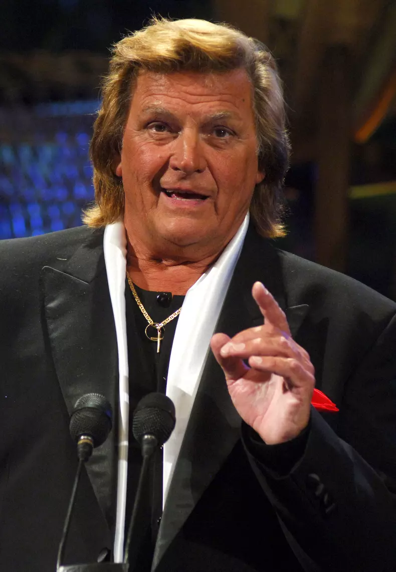 TEATRU - PREMIILE UNITER - FLORIN PIERSIC