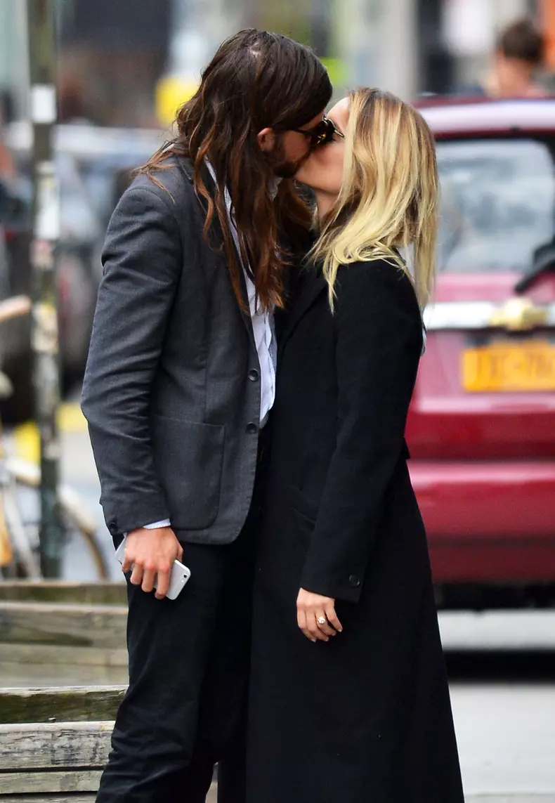 Exclusive... Dianna Agron & Winston Marshall Pack On The PDA