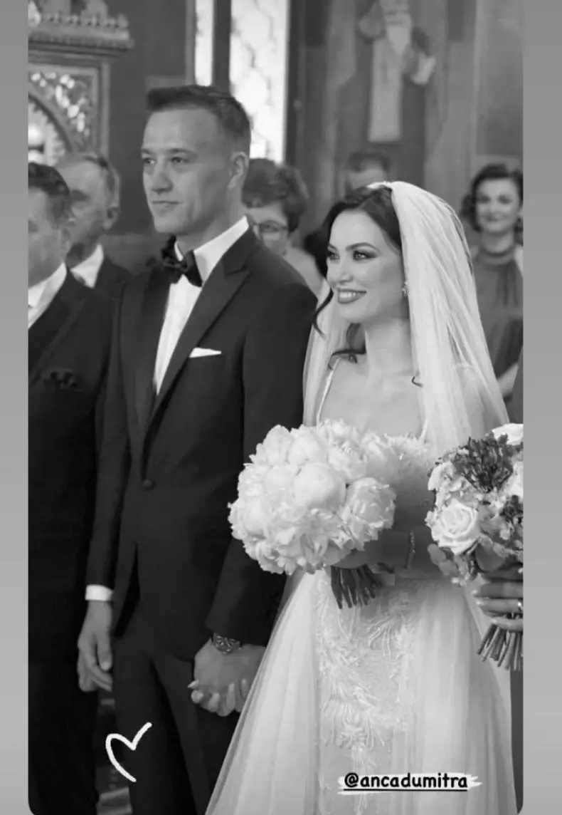 Anca Dumitra, ravisantă în rochia de mireasă. Actrița din „Las Fierbinți” s-a căsătorit religios