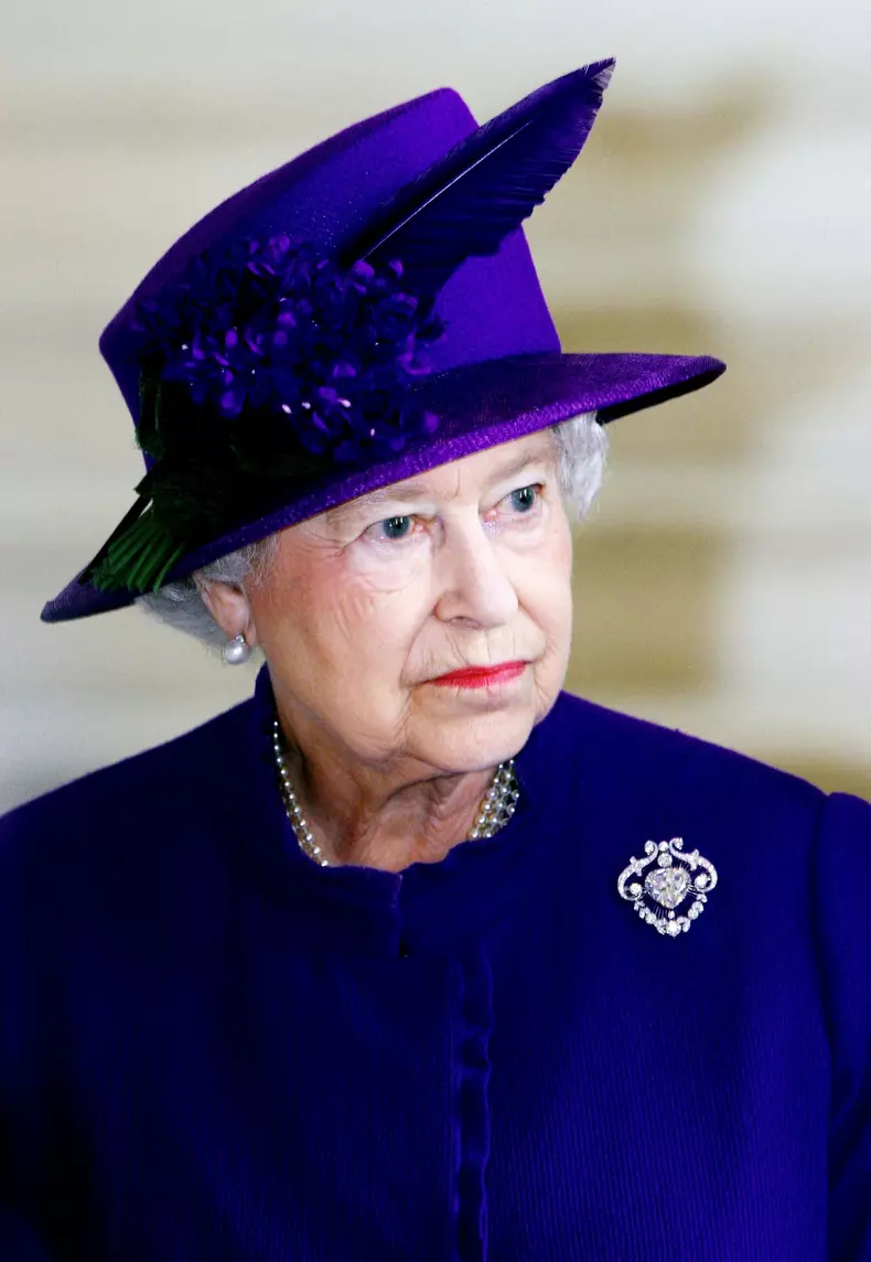 Archives - La reine Elisabeth II d'Angleterre et le prince Philip, duc d?Edimbourg, assistent à une commémoration du 90e anniversaire de la bataille de Passchendaele à Ypres (Belgique)