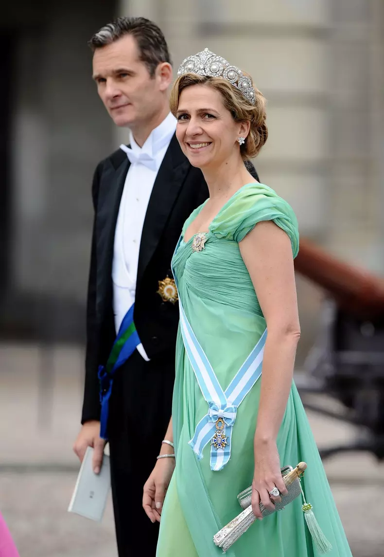 Prințesa Cristina a Spaniei și soțul ei s-au despărțit. Iñaki Urdangarin, surprins în ipostaze tandre cu altă femeie